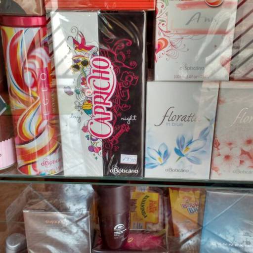 Comprar o produto de Perfumes em Outros Serviços pela empresa Garagem Chic em Bauru, SP por Solutudo