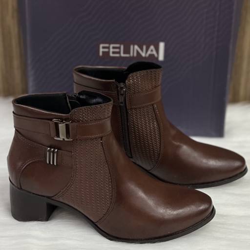 Bota salto adulta Felina