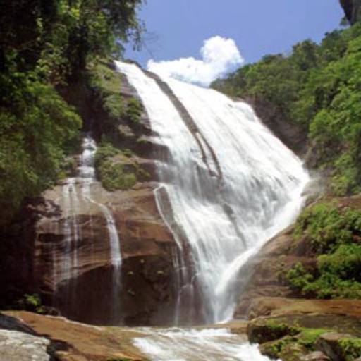 PASSEIO EM ILHABELA por Yate Clube Martin de Sá