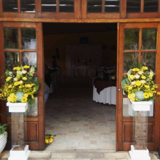 Comprar o produto de Decoração em A Classificar pela empresa Garden Flores & decorações  em Itatiba, SP por Solutudo
