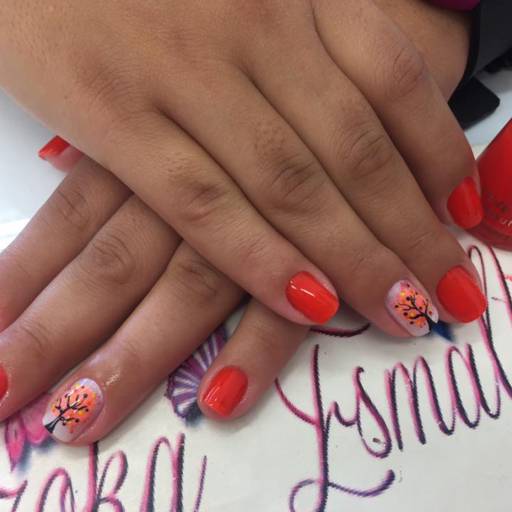 Mão por Belezoka Esmalteria