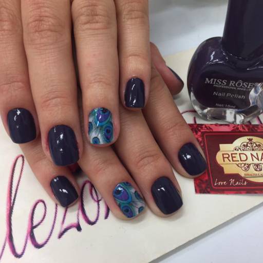 Mão por Belezoka Esmalteria