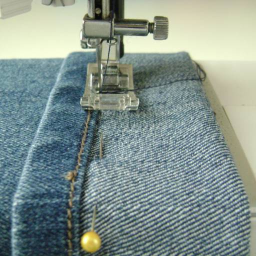 Comprar o produto de Barra Original de Jeans em Outros Serviços pela empresa Cidinha Ono Oficina de Costura em Bauru, SP por Solutudo