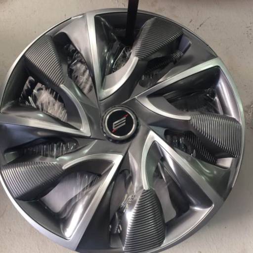 Chegou modelo novo de calota esportiva , venham conferir