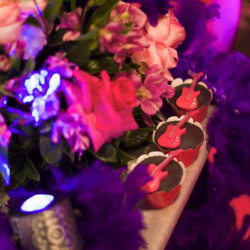 Mega Festa Teen!!!  por Buffet planeta kids