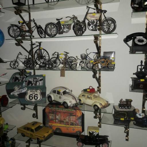 Antiguidades para decoração na Retrô Vintage Presentes 