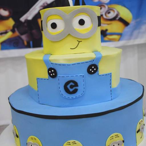 Festa Linda com o Tema:  Meu Malvado Favorito !!!  por Buffet Little Frogs