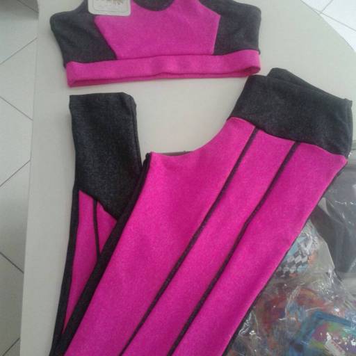 Roupas para a malhação na Vibe por Vibe Fitness