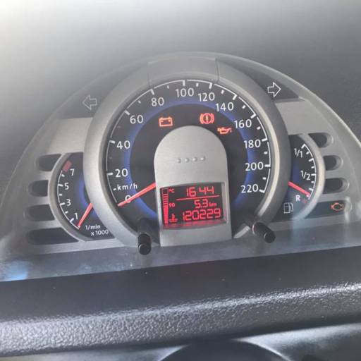 Saveiro 1.6 Surf Prata 09/09 Flex  por Seminovos Multimarcas