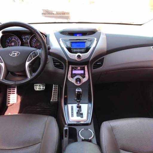 Elantra gis preto 12/13 por Seminovos Multimarcas