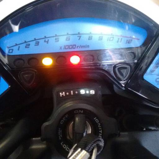 CB 1000R por Seminovos Multimarcas