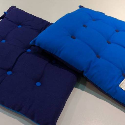 Almofadas  por A Predileta Decorações e Revestimentos