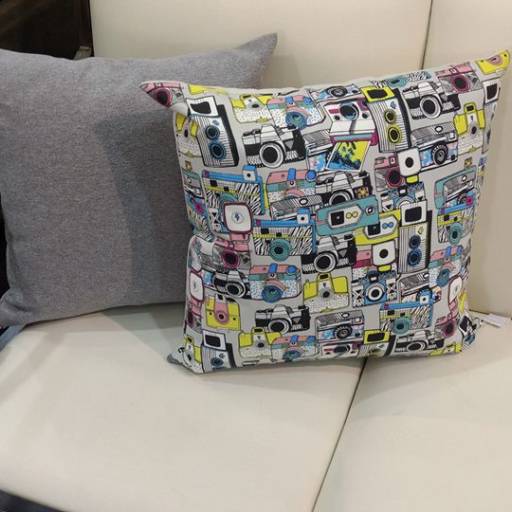 Variedades em Almofadas  por A Predileta Decorações e Revestimentos