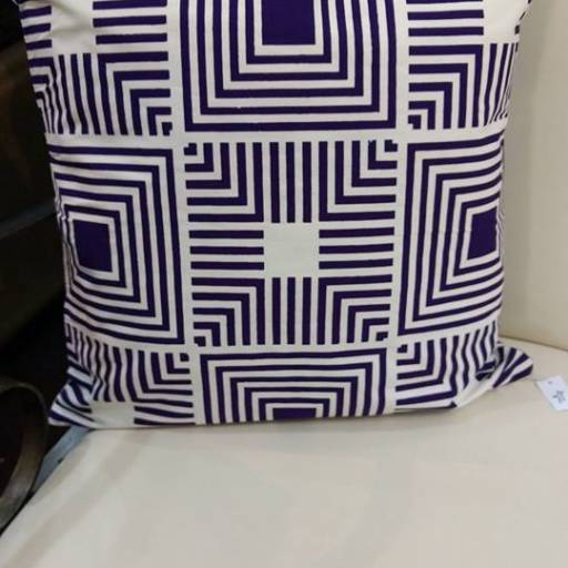 Capas para Almofadas  por A Predileta Decorações e Revestimentos