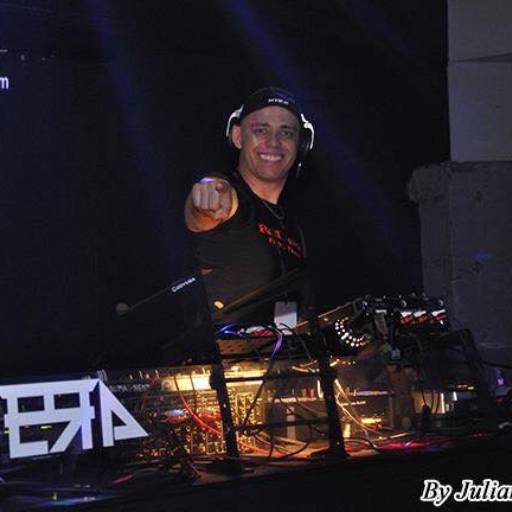 Locação de Material de Som e Iluminação e Dj por WS Project Djs