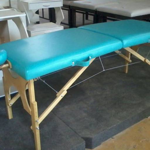 MESA DE MASSAGEM PORTÁTIL (80cm DE LARGURA) por Maju Estética