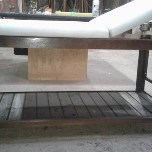 MESA DE MASSAGEM SPA - PERNAS 0,7cm por Maju Estética