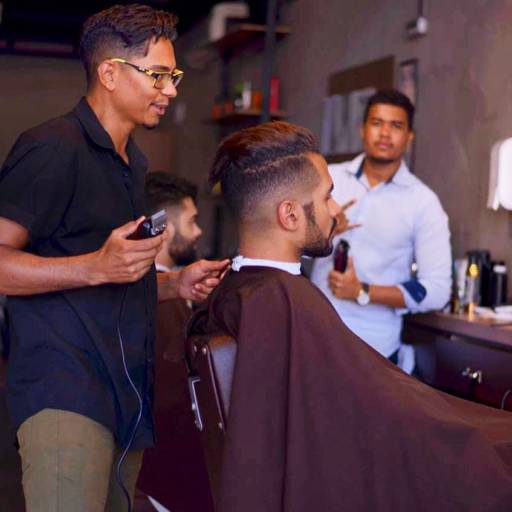 Comprar o produto de Corte de cabelo em Outros pela empresa O Barbeiro em Aracaju, SE por Solutudo