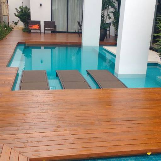 Deck estruturado com madeira Cumaru