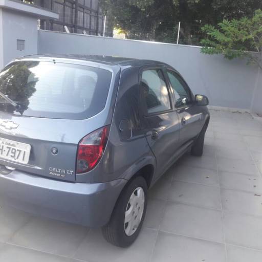 VENDO CELTA  12/12 por Solutudo