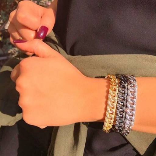 Pulseiras  por Kathleen Jóias