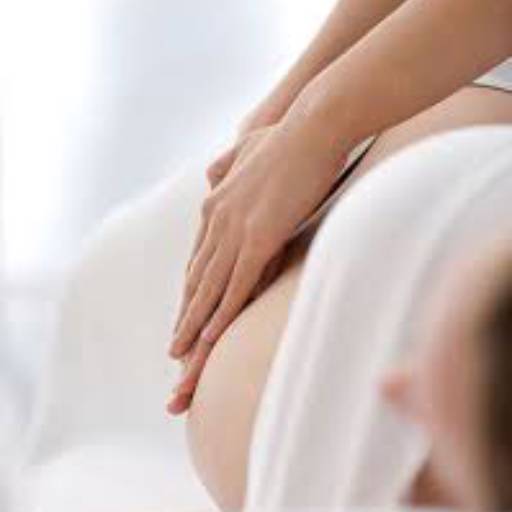 Osteopatia no Parto por C.E.S Clínica Especialista em Saúde