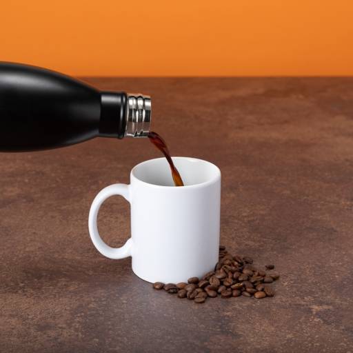 18518 Garrafa Térmica Inox 780ml em São José do Rio Preto, SP por Public Gráfica e Brindes