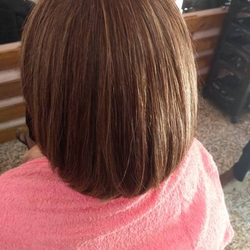 Corte por Lilian Tobias