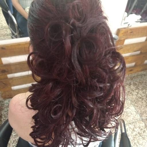 Penteado por Lilian Tobias