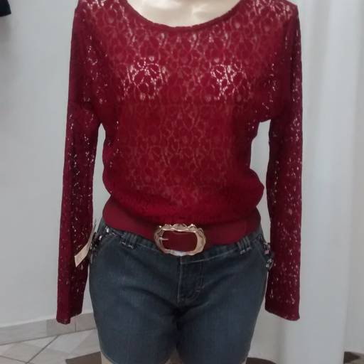 Comprar o produto de Blusa renda vermelha manga longa Geração Única em Feminino pela empresa Mara Modas em Bauru, SP por Solutudo