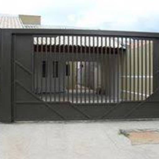 Portões Basculantes por Serralheria Lorieto