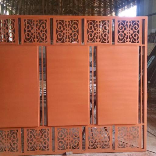 Portões Basculantes por Serralheria Lorieto