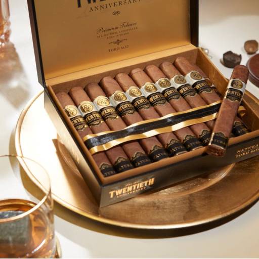 20th Anniversary por H Premium Tobacco