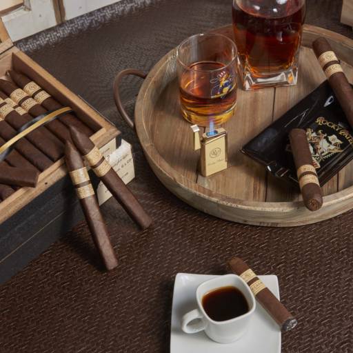 Decade por H Premium Tobacco