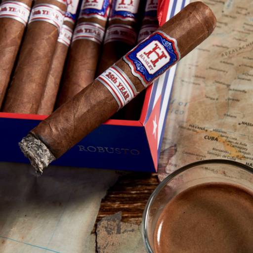 Hamlet 25th Years por H Premium Tobacco