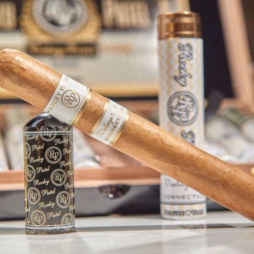 Vintage 1999 por H Premium Tobacco