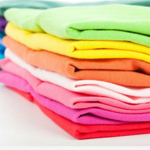 Higienização de roupas por quilo por Lavanderia Silsan (Tauste)