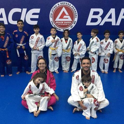 GB Kids por Academia Gracie Barra