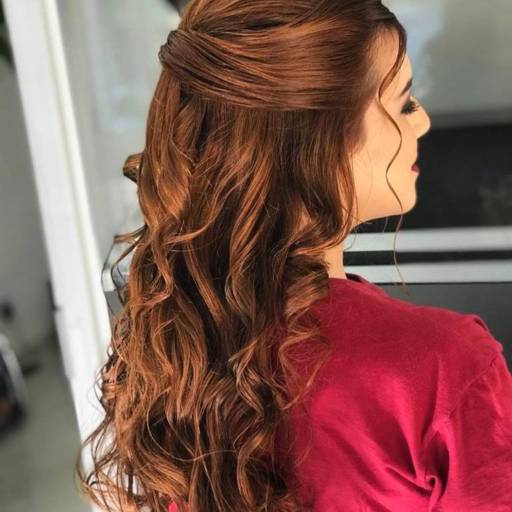 Penteado por Salão Deixa Cachear
