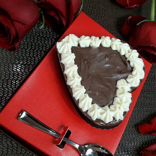 Coração recheado de Ninho e Nutella por Doce Paladar