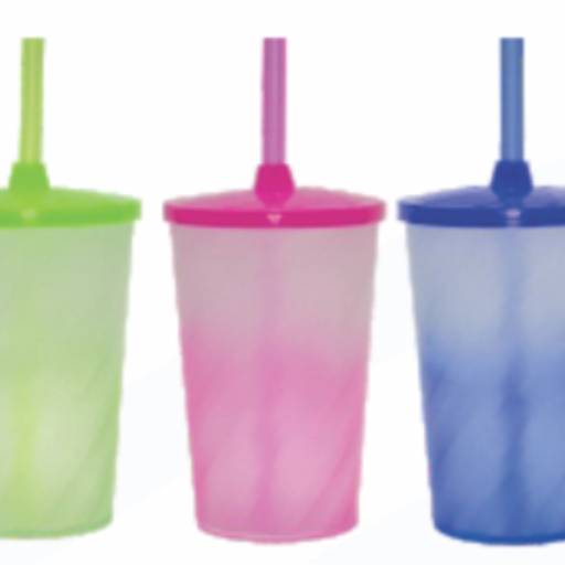 Copo Twister com tampa e canudo em São José do Rio Preto, SP por Public Gráfica e Brindes