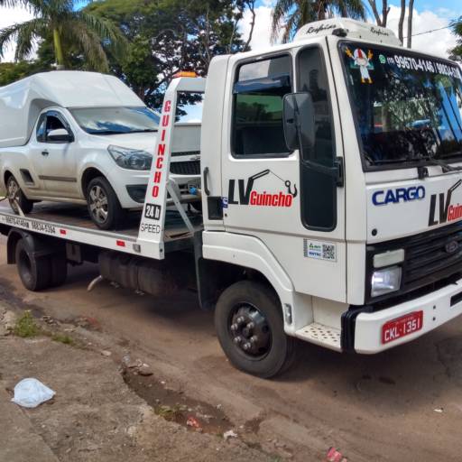 Empresa de Guincho em Itapetininga por LV Guinchos e Escavações
