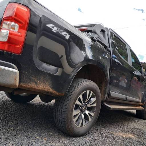 Antes e Depois S10 por StetyCar Estacionamento & Estética Automotiva