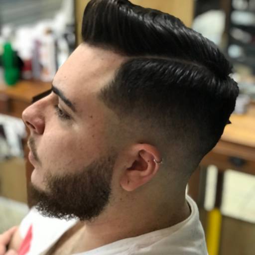 Corte Personalizado  por Barbearia Infante Don'henrique     ( Thaison )
