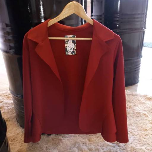 Blazer NEOPRENE por Victoria Roupas