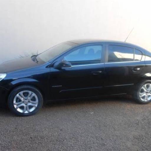 Vectra Elegance por Solutudo