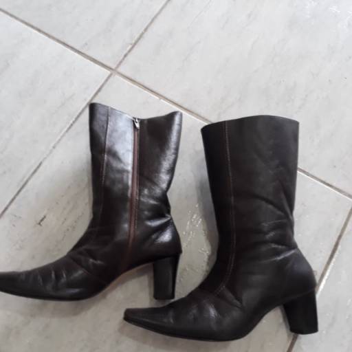 Brechó Stars  por Brechó Stars