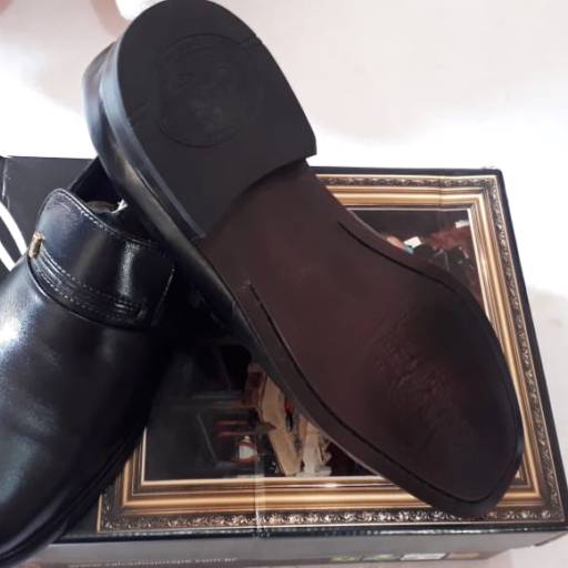 Brechó Stars  por Brechó Stars