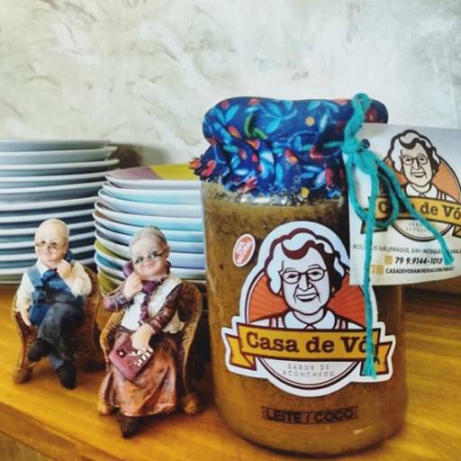 Doce de leite com coco