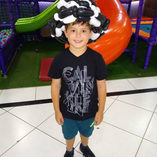 Chapéus  por Ed Balões